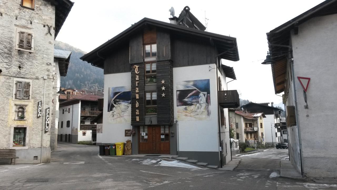 Albergo Meuble Tarandan 上福尔尼 外观 照片